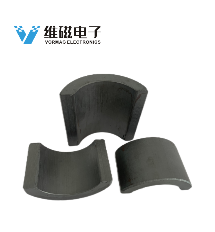 Ferrite segments magnets in big dimensions